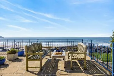 1 Devon Beach Court