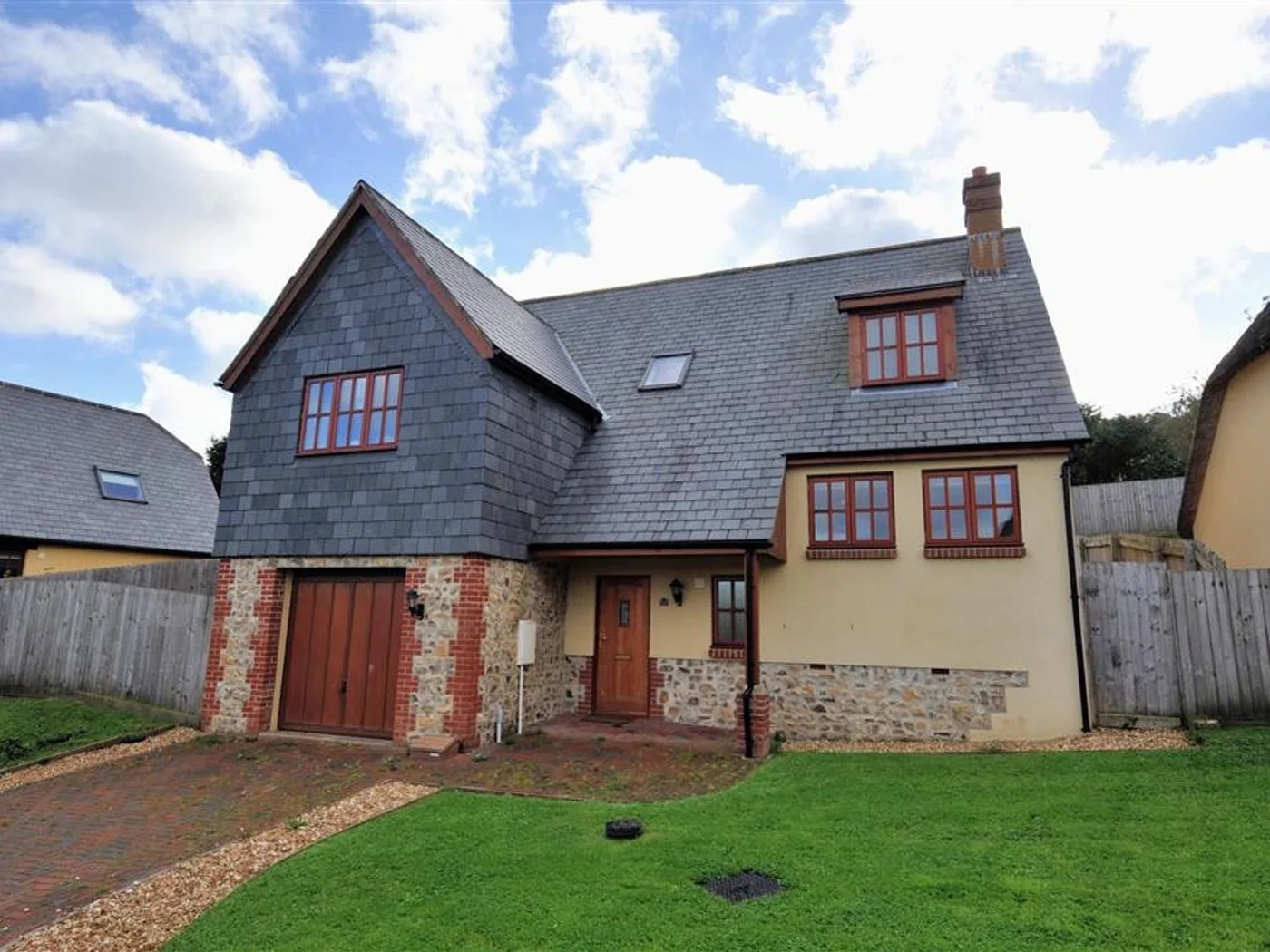 28 Barnes Meadow