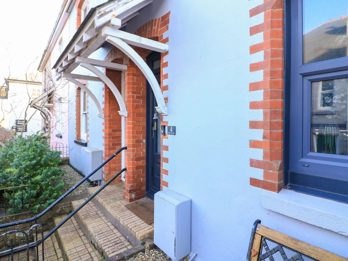 4 Alma Terrace