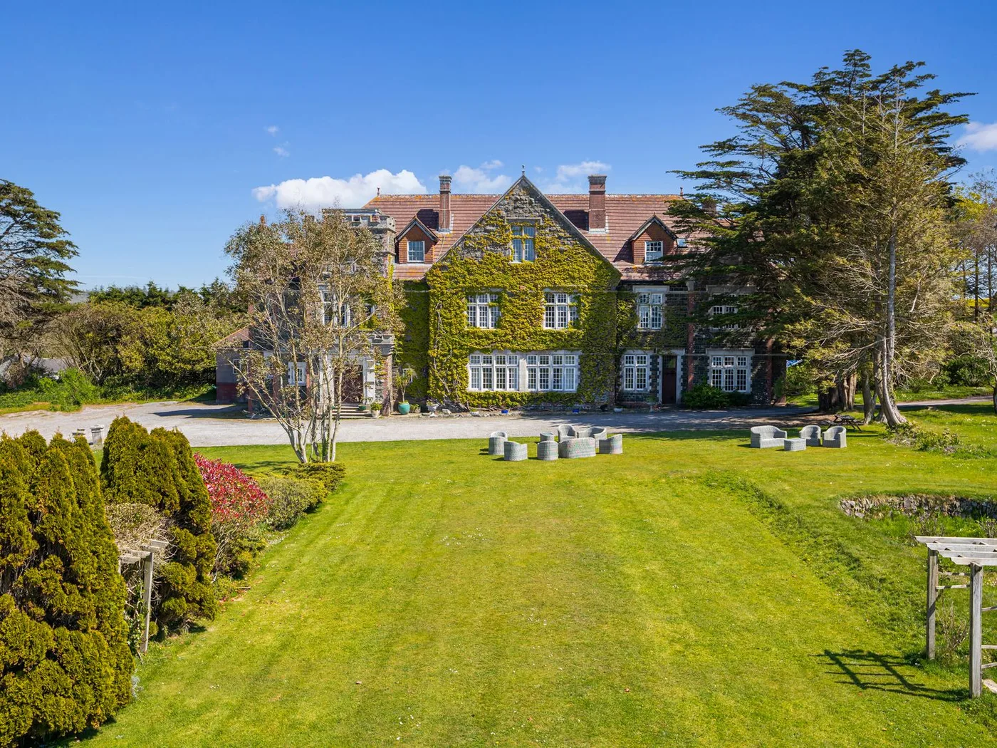 Alston Hall