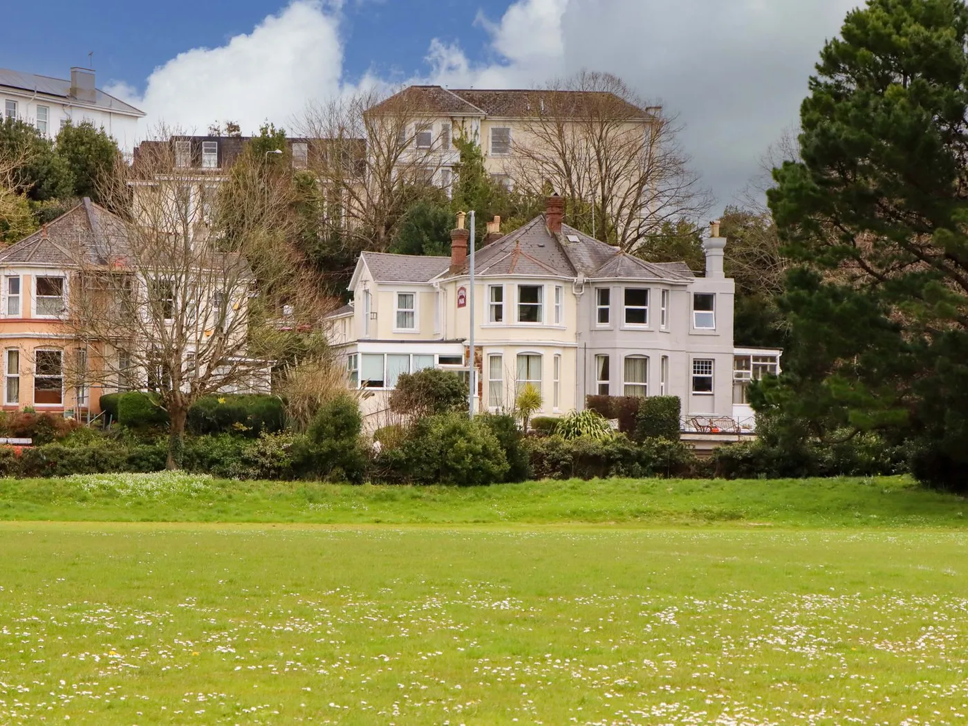 Avenue Park Villa