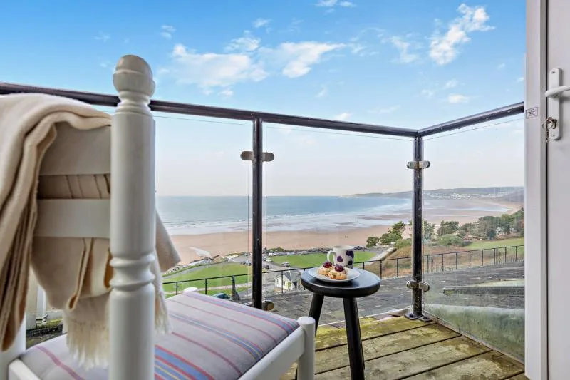 Beach View Clifton Court