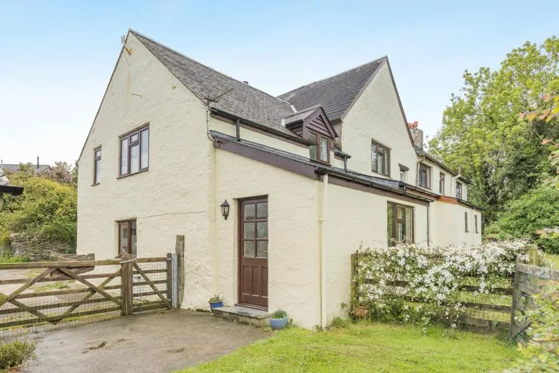 Borough Valley Cottage