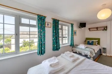 Chestnut Cottage - Westleigh