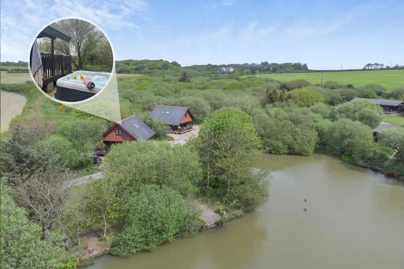 Clovelly Lakes Pheasant Lodge Two