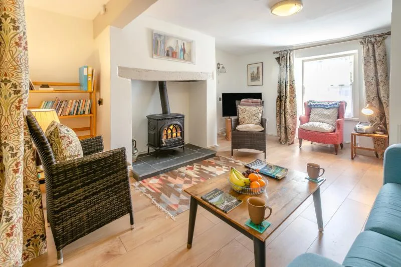 Dean Cottage