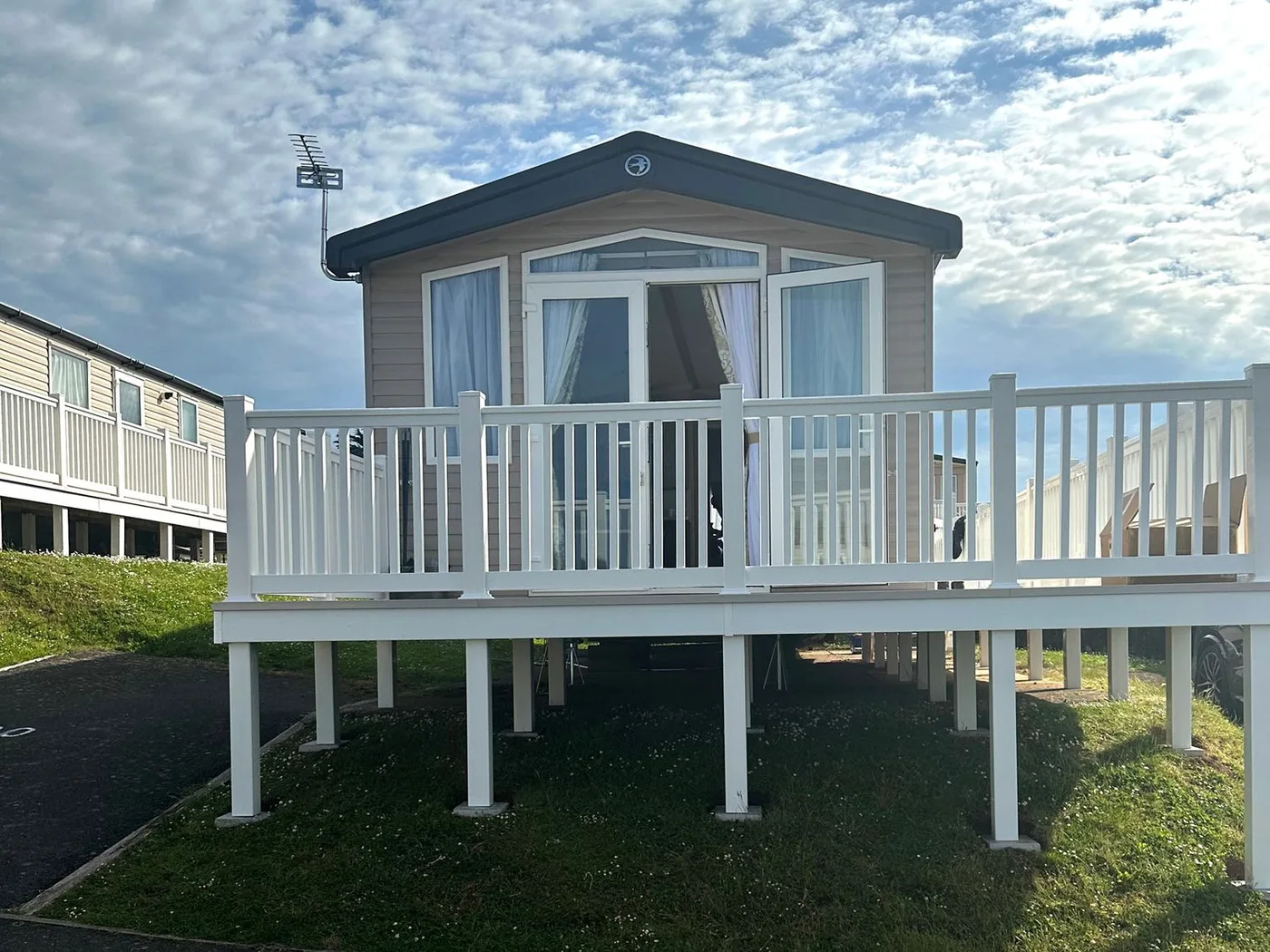 Devon Cliffs Holiday Park - TW89