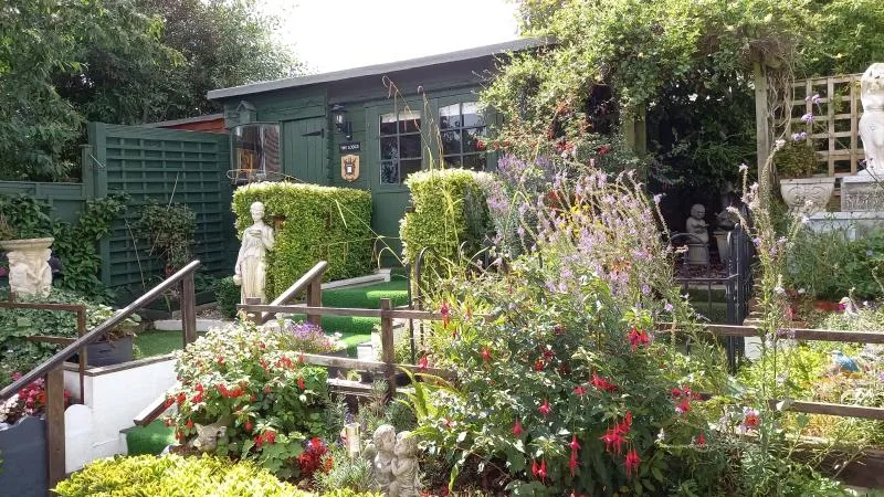 Forget-me-not Bungalow