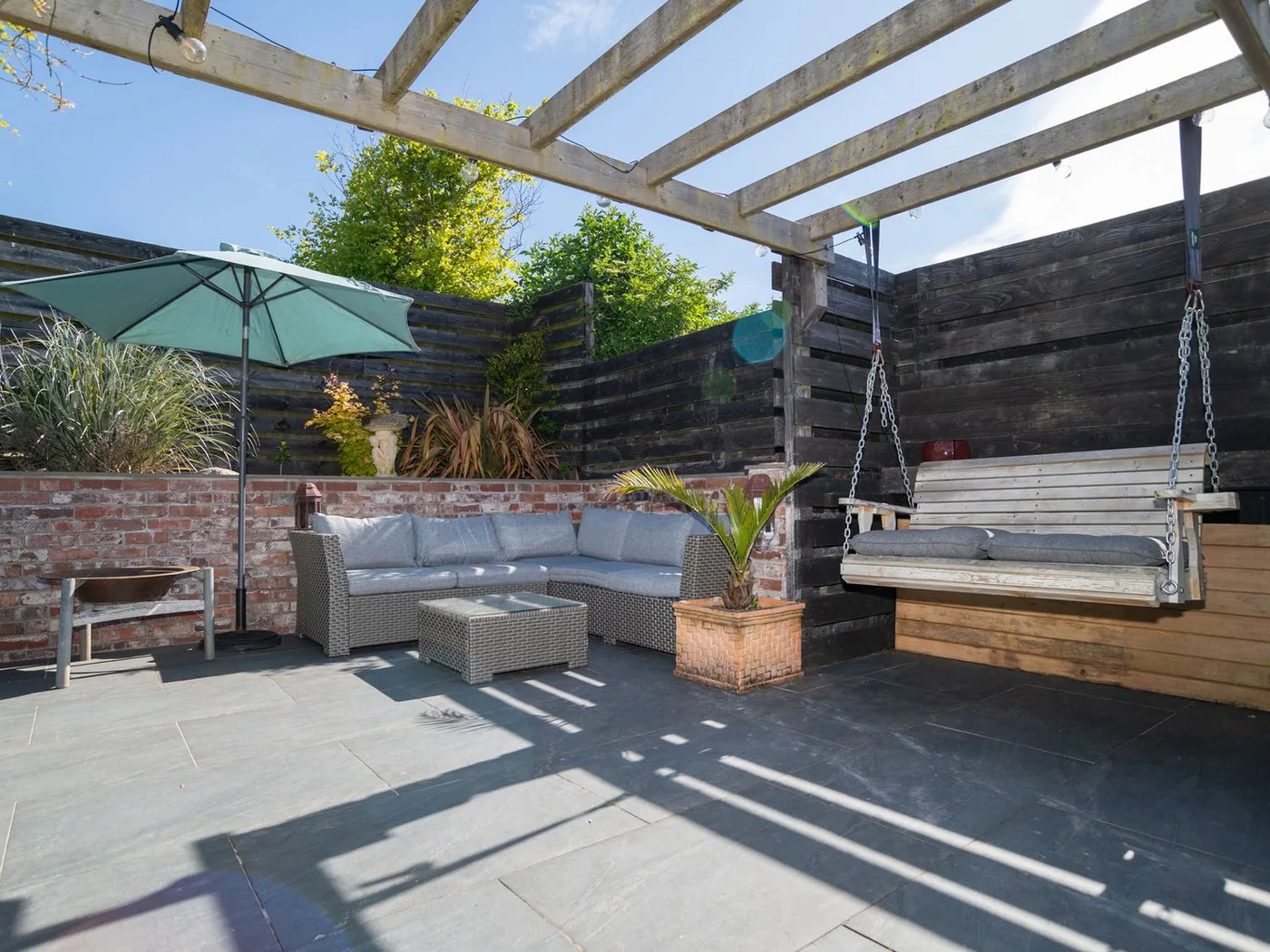 Garden View Apartment
