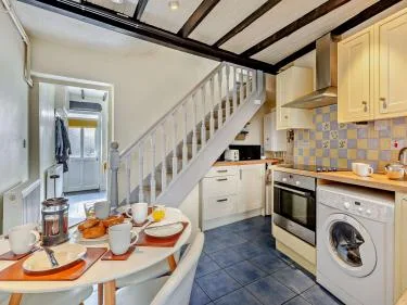 Holly Cottage