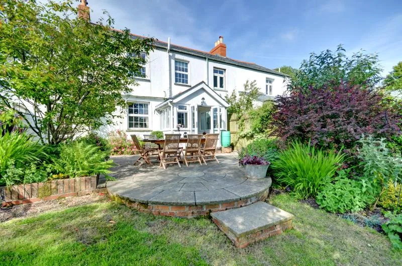 Laurel Cottage
