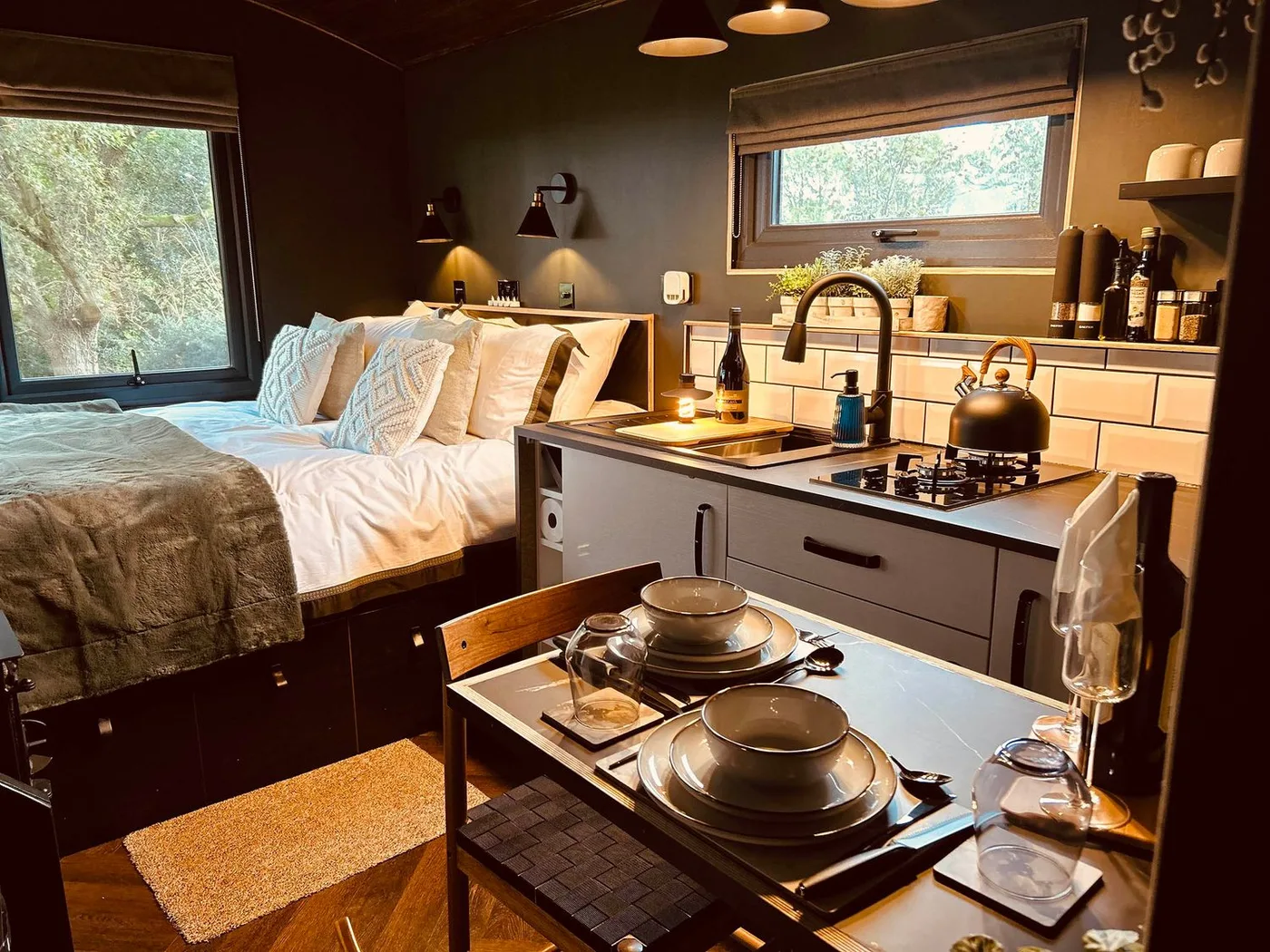 Lodge on Teign River 1 Bed Sleeps 2 Parking