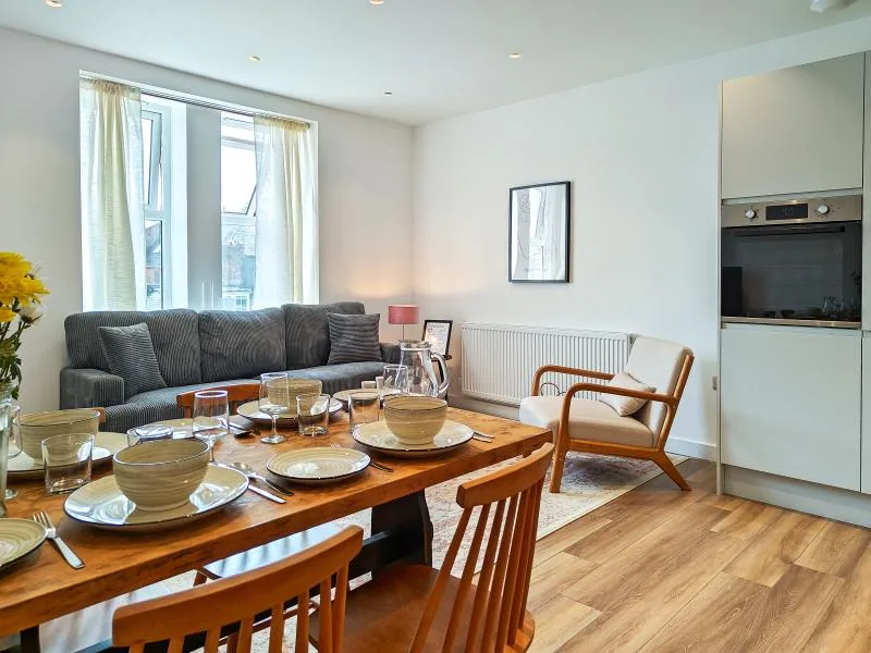 No.6 - The Eight Coastal Apartments