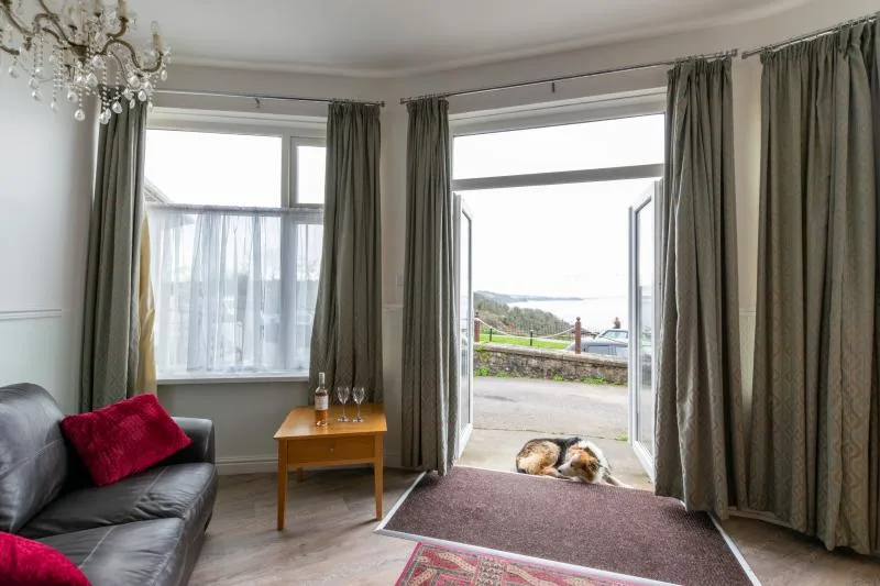 Oddicombe Hall Flat 2