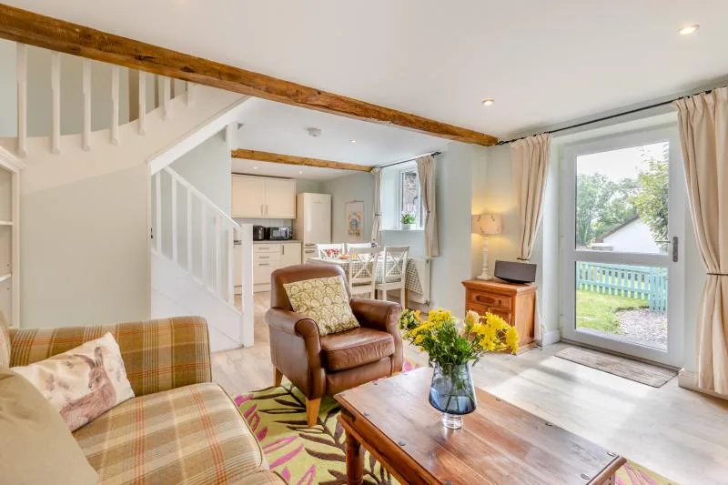 Rolling Bramble Cottage