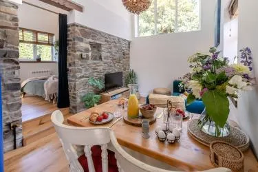 Rose Week Cottage