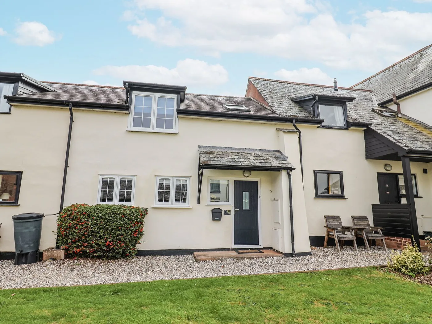 Rushmoor Cottage