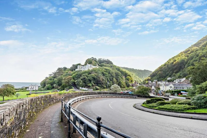Six Tors - Lynmouth