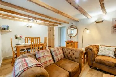 Splash Cottage