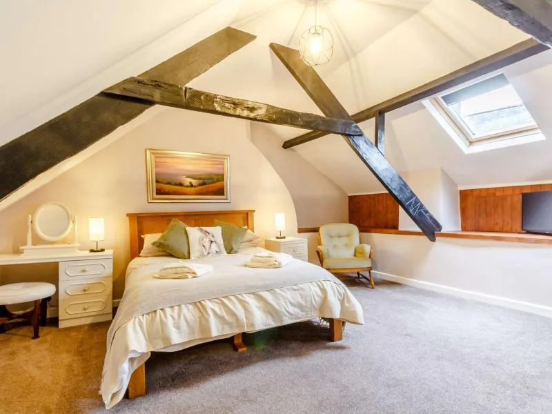 Stone Beam Cottage