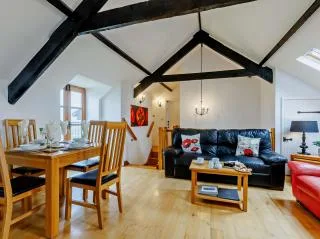 Swallow Barn At The Retreat