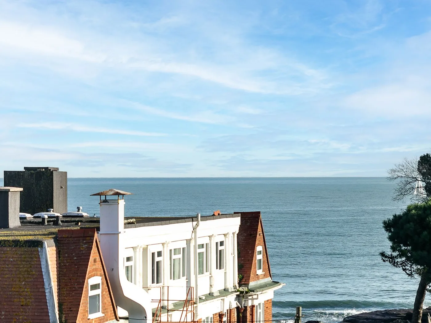 The Renoir Sea View Suite