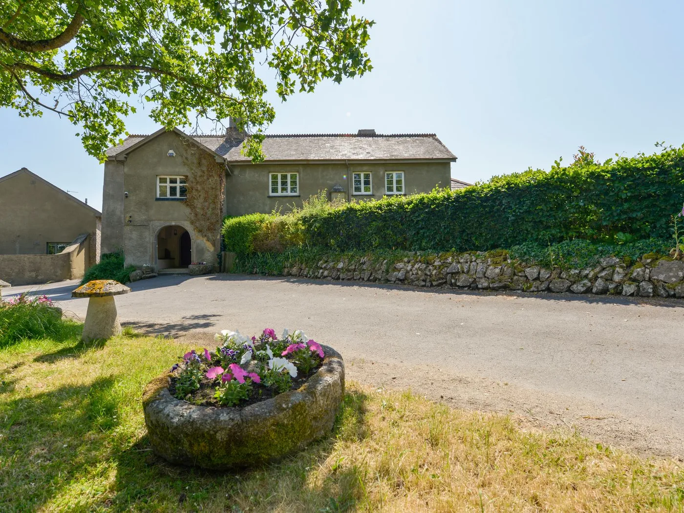 Twelve Oaks Farmhouse