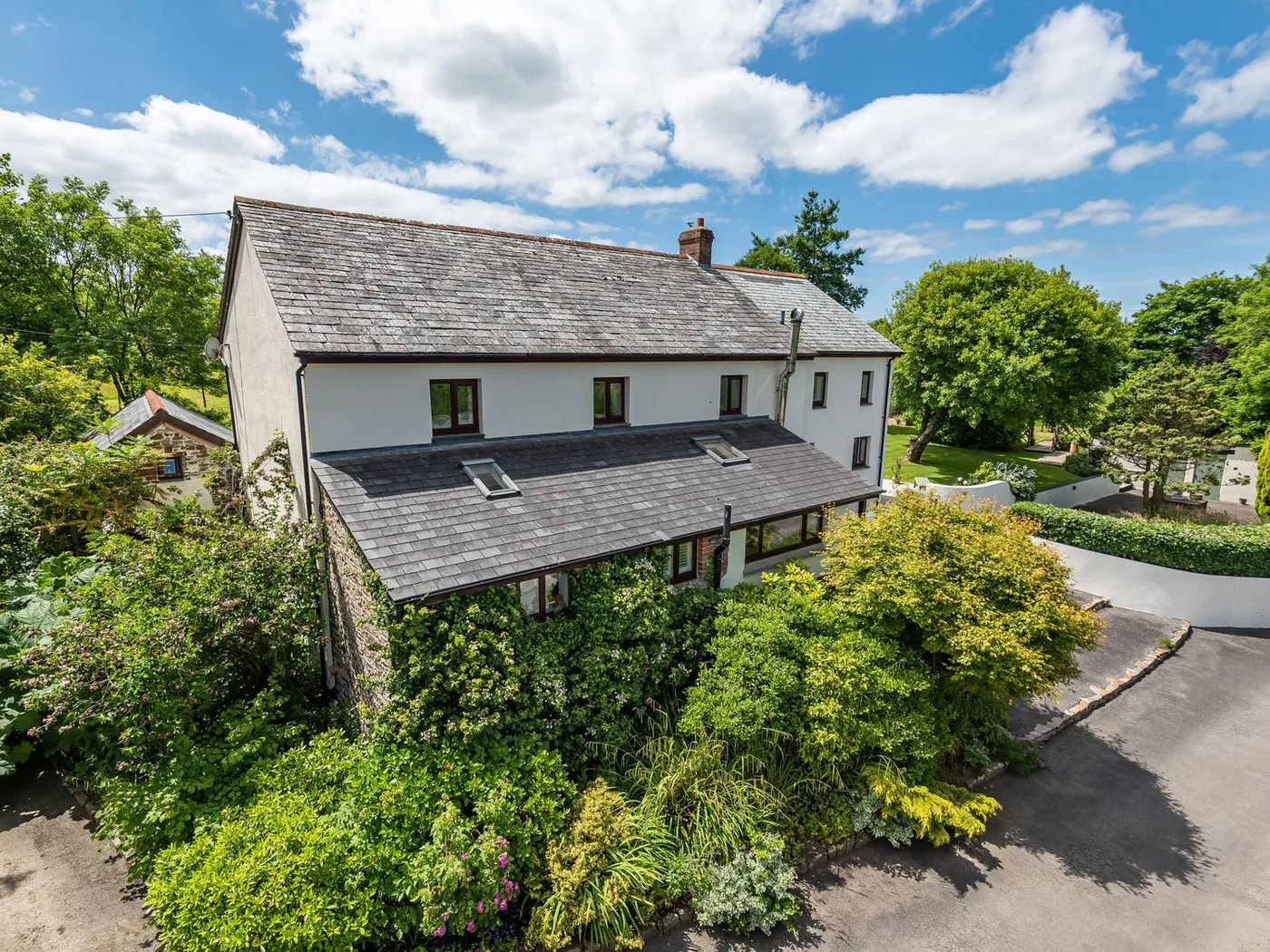 Waterland Farmhouse
