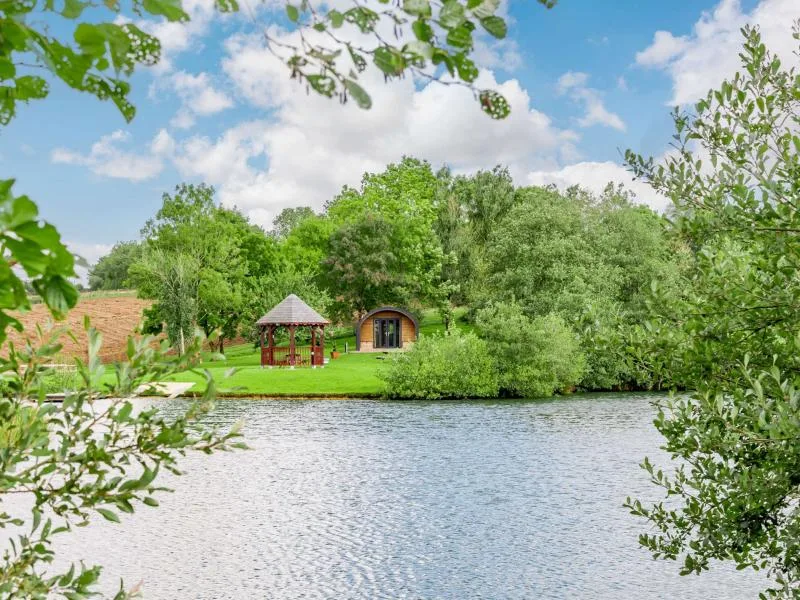 Whitecroft Lake