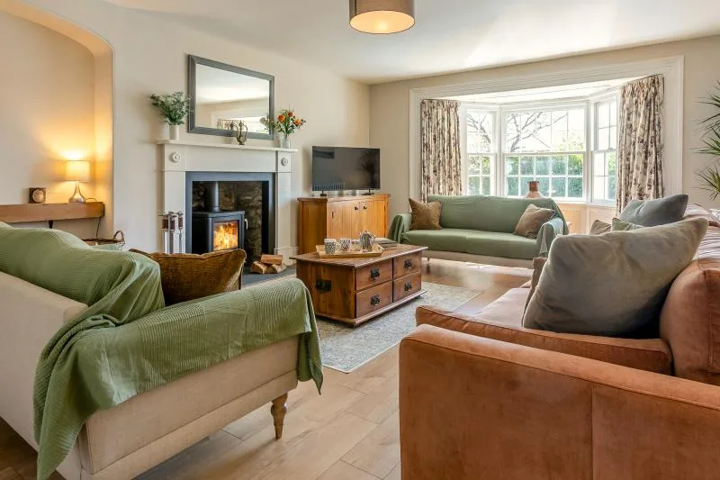 Wistlandpound Farmhouse - Sleeps 16