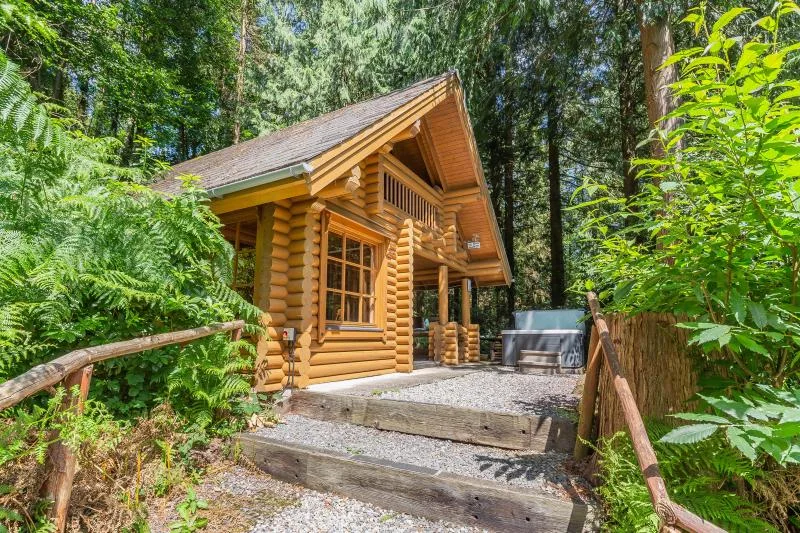 Woodpecker Lodge